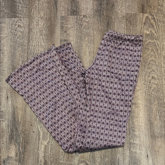 Geometric Patterned Pants - Picture 2 of 2